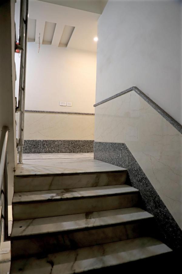Hotel Klick International At "5 Min Walking " From New Delhi Railway Station Eksteriør billede