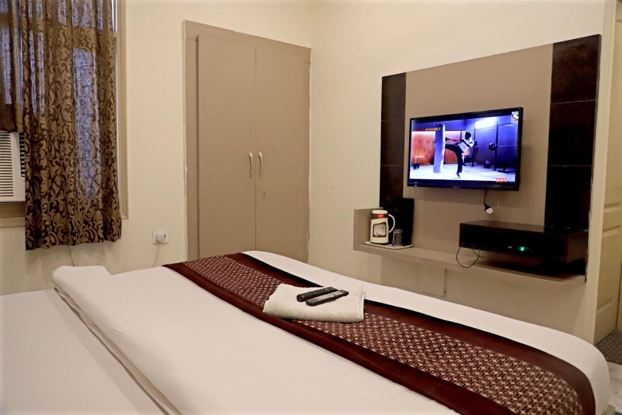 Hotel Klick International At "5 Min Walking " From New Delhi Railway Station Eksteriør billede